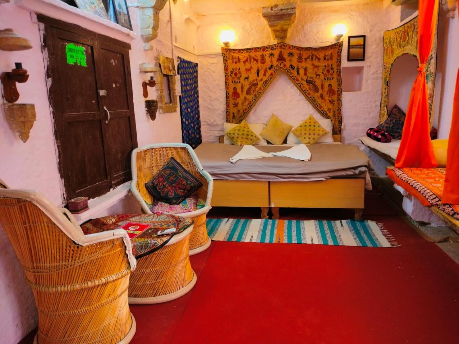 Shiva Guest House Джайсалмер Екстериор снимка